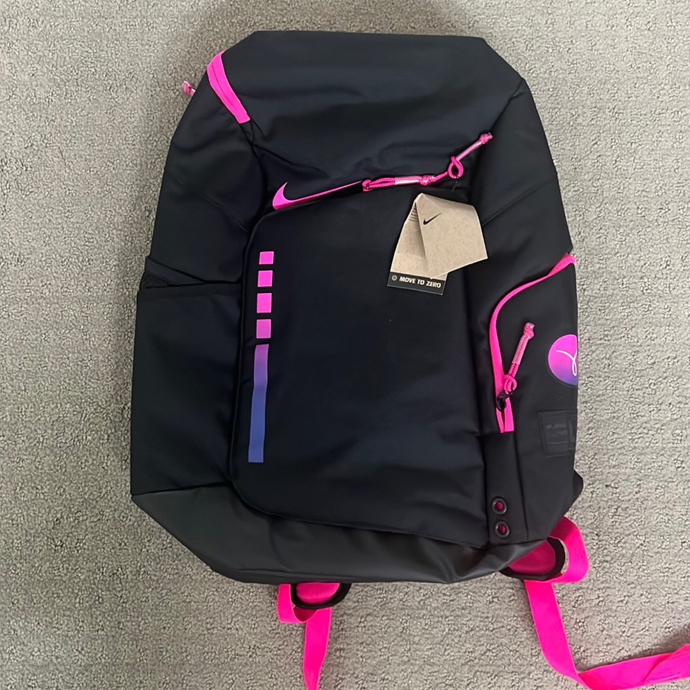 Pink Nike elite backpack kay yow